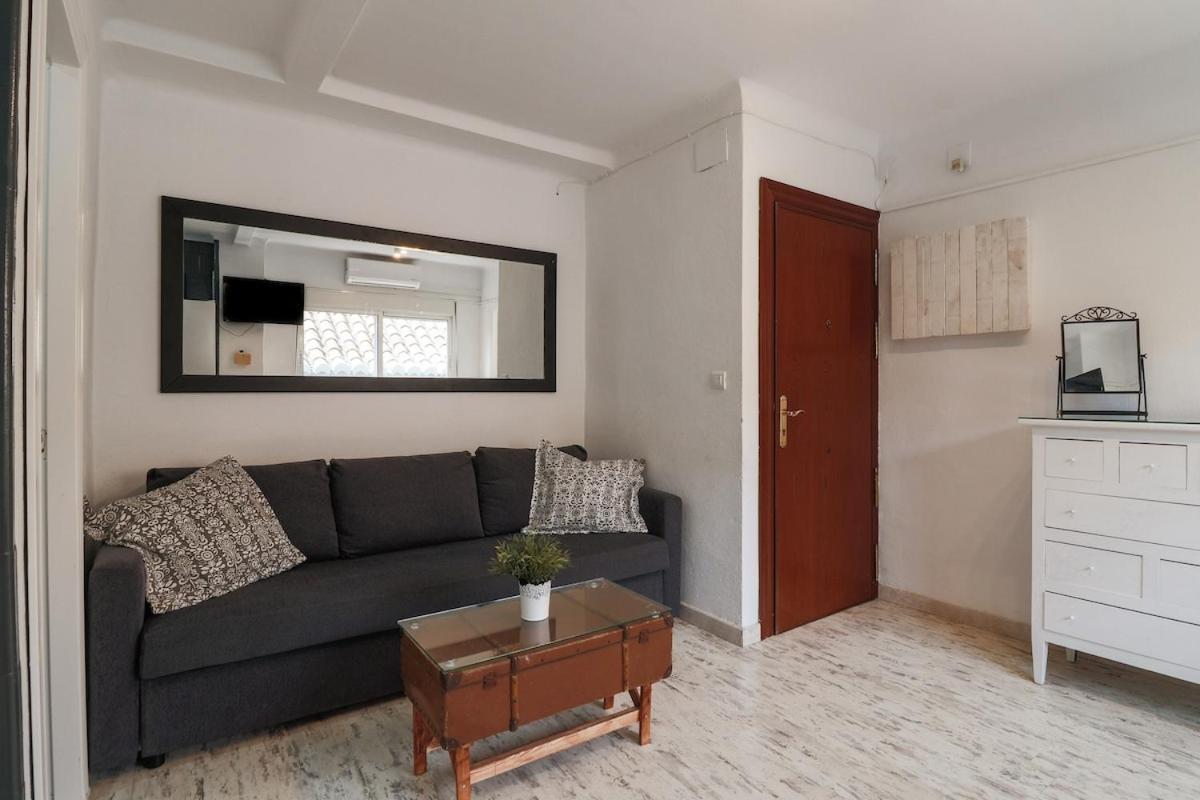 C34 - One Bedroom Apartment Next To Alcazaba Málaga Esterno foto